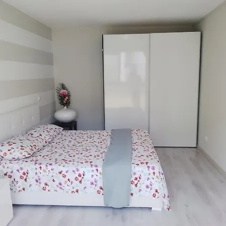 Holiday Apartaments Desenzano del Garda