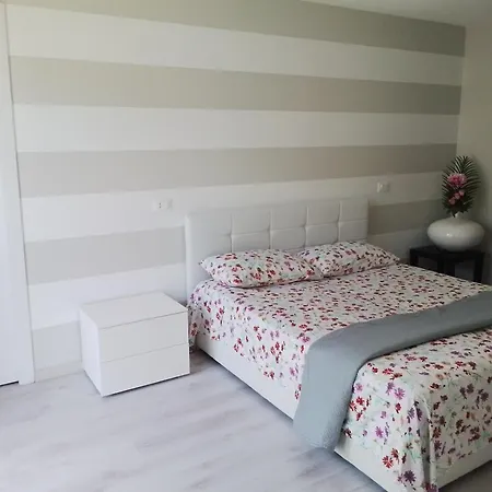 Holiday Apartaments * Desenzano del Garda