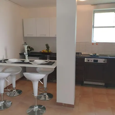 Holiday home Holiday Apartaments Desenzano del Garda